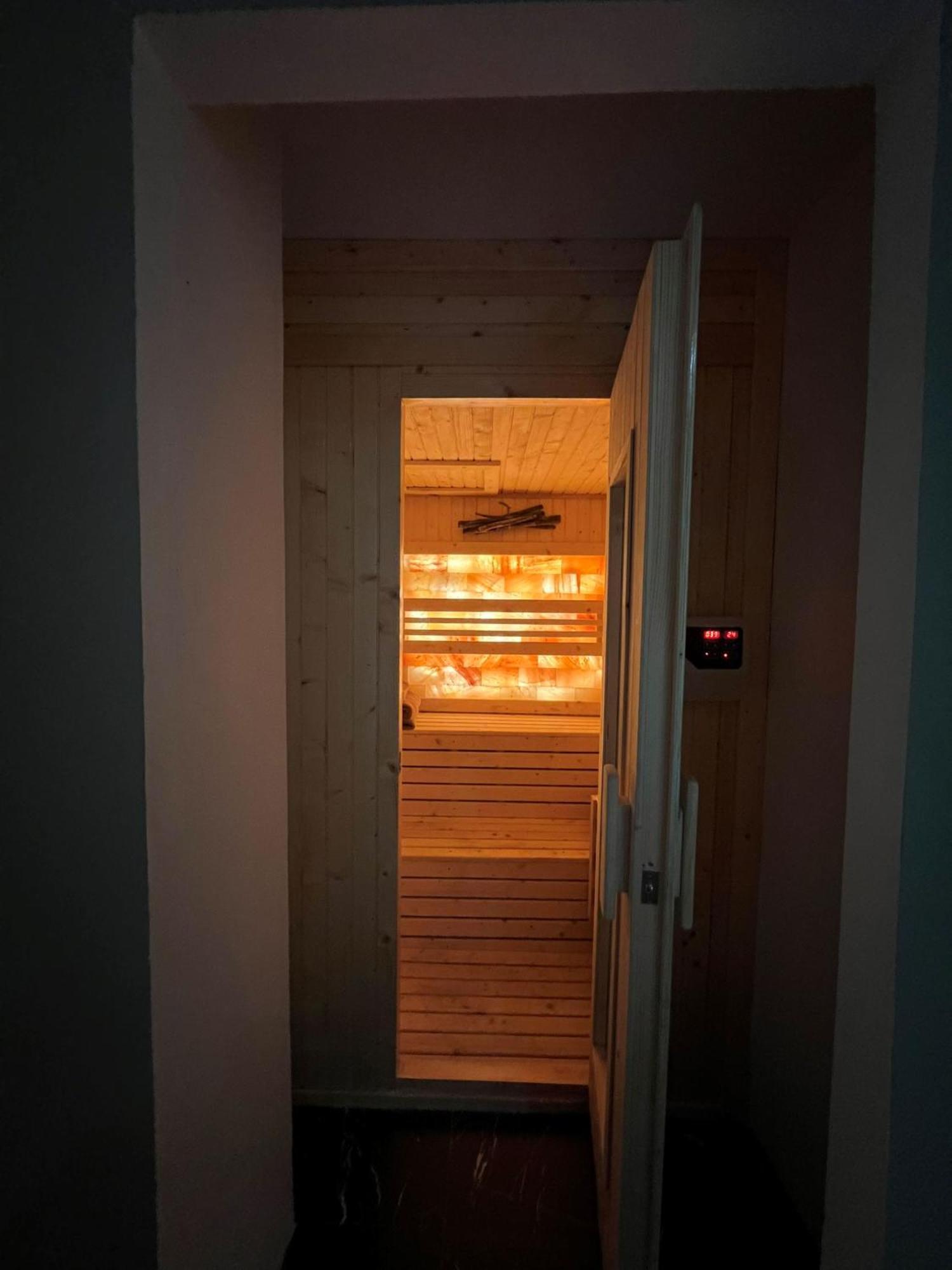 Palago Boutique Hotel ハノイ市 エクステリア 写真